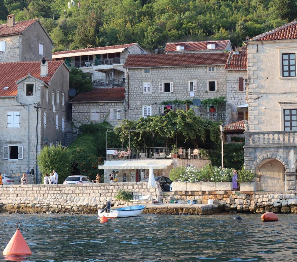 Guesthouse Zmukic Perast Luaran gambar