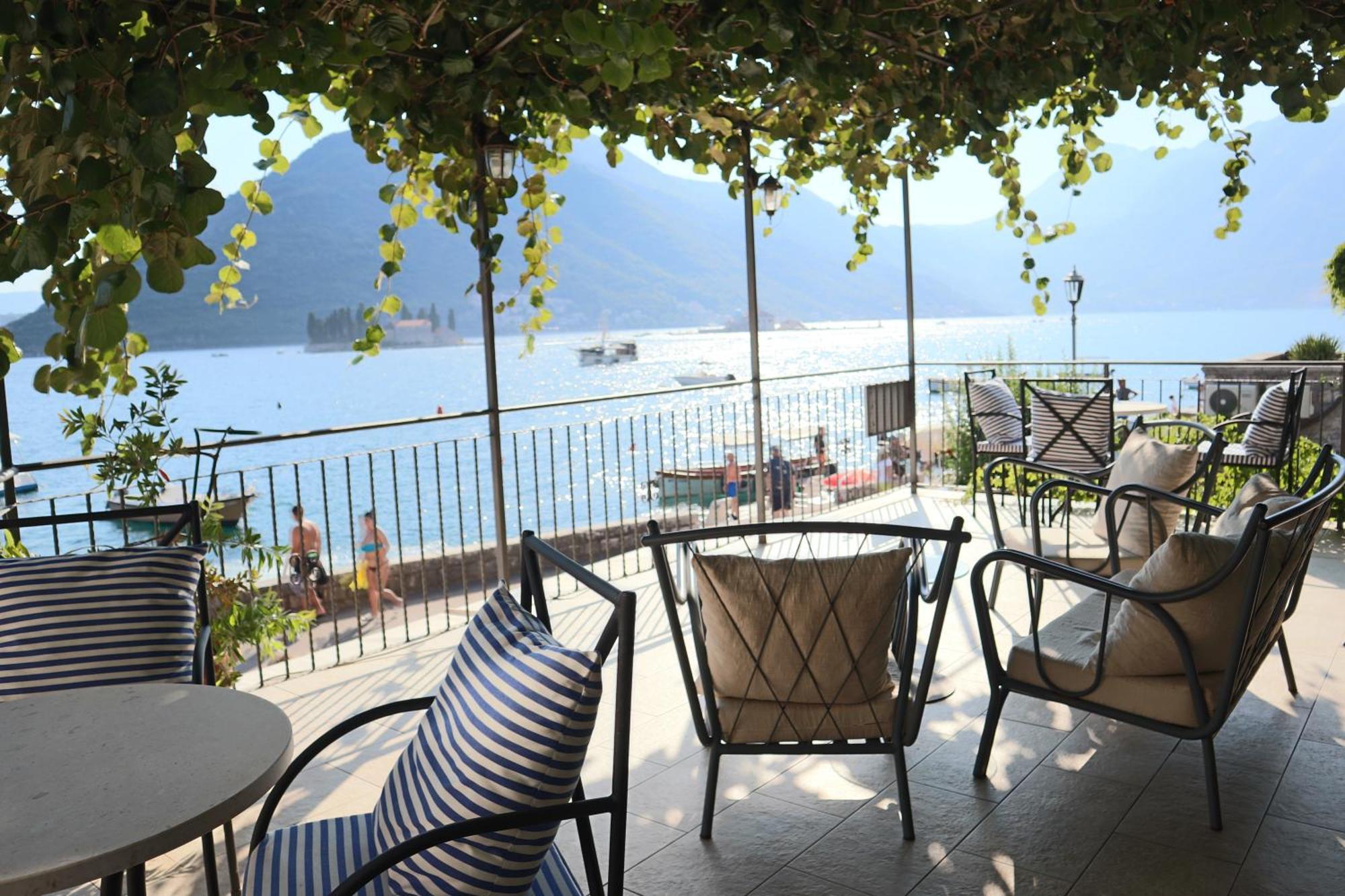 Guesthouse Zmukic Perast Luaran gambar